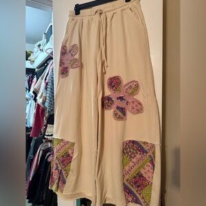 easel Cream Wide-Leg Pants with Floral Patchwork